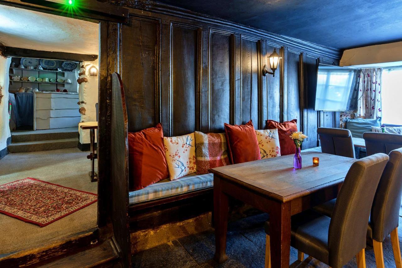 Finest Retreats - The Old Church House Inn Broadhempston Exterior foto