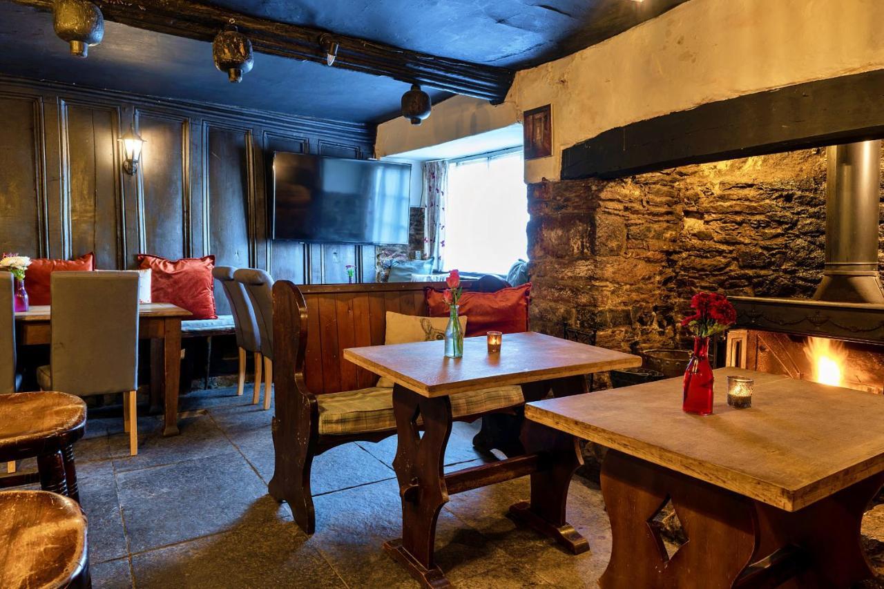 Finest Retreats - The Old Church House Inn Broadhempston Exterior foto
