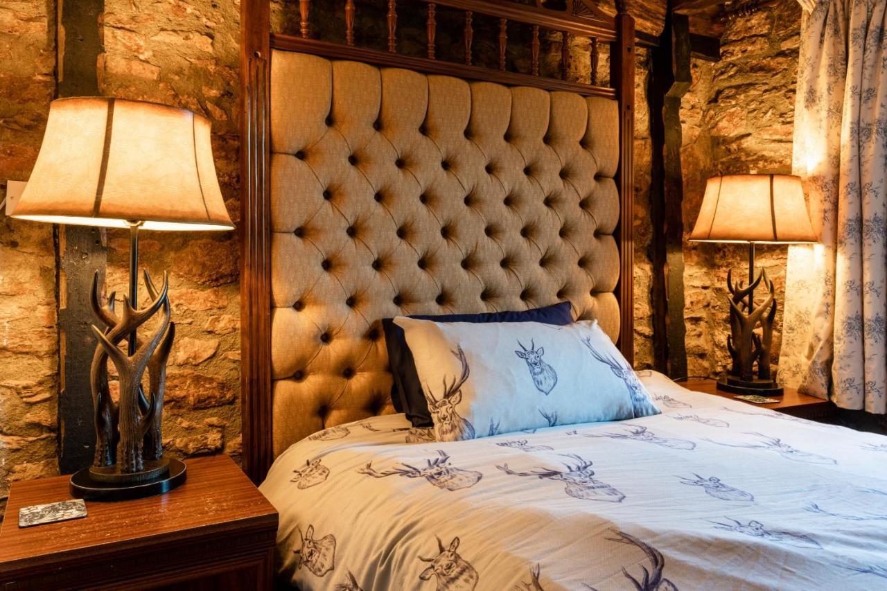 Finest Retreats - The Old Church House Inn Broadhempston Exterior foto